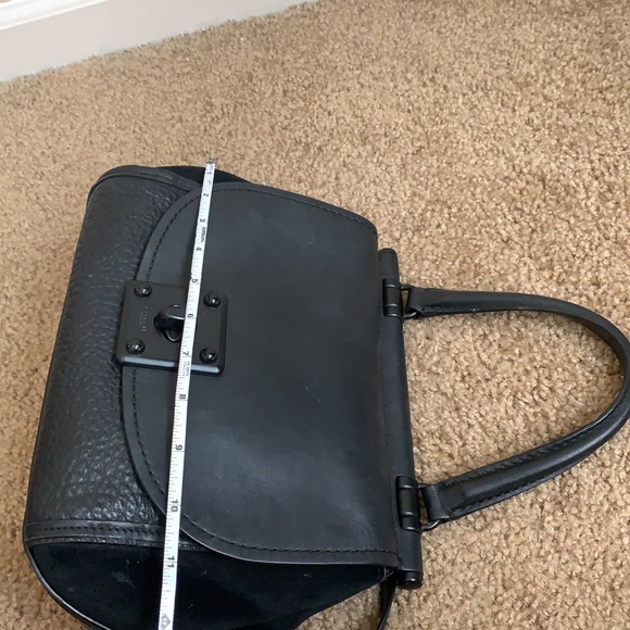 Coach - Picture 10 of 11